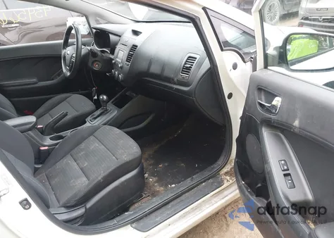 2016 Kia Forte Lx из США, поврежденный, VIN KNAFX4A68G5568443